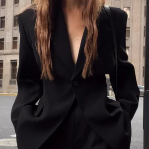 Fashionable Slim Fit Black Blazer for Women 2025 Spring and Autumn New Arrival Solid Color Slimming Casual Long Sleeve Blazers